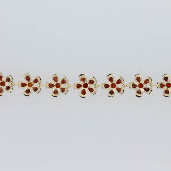 Vintage Goldkette mit roten Granatsteinen - Rückseitenaufnahme der Granatsteine mit Goldfassung
