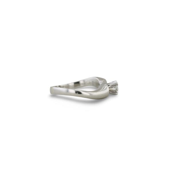 VIN-6520-1043 Weißgoldring mit Brillant